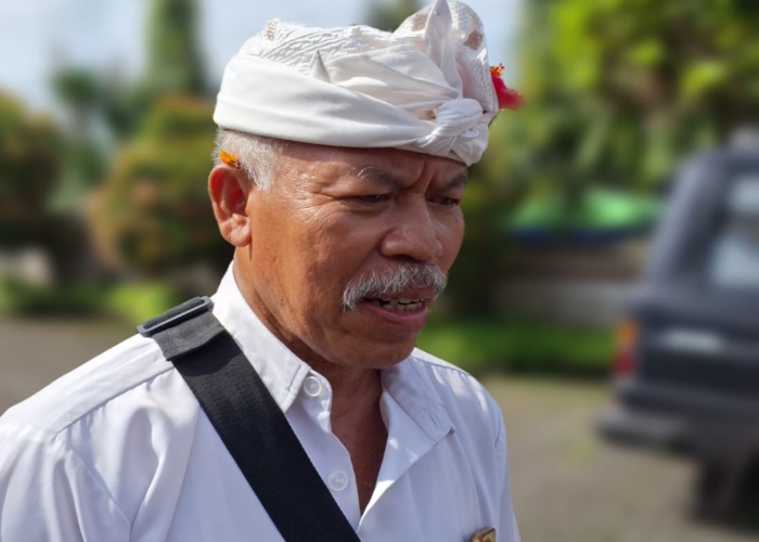 Tokoh Masyarakat Desa Adat Duda I Komang Sujana