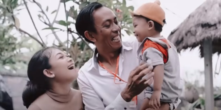 Penyanyi Bali AA Raka Sidan Rilis lagu Sidemen Karangasem