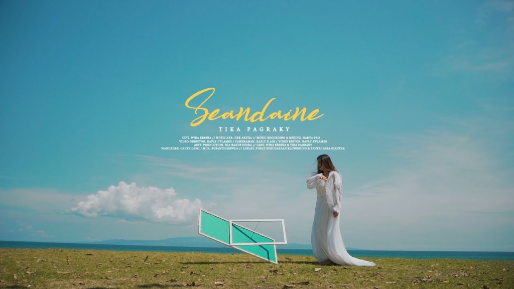 LAGU: Potongan klip video lagu pop Bali &ldquo;Seandaine&rdquo; yang dipopulerkan Tika Pagraky. Liriknya sangat menyentuh hati.