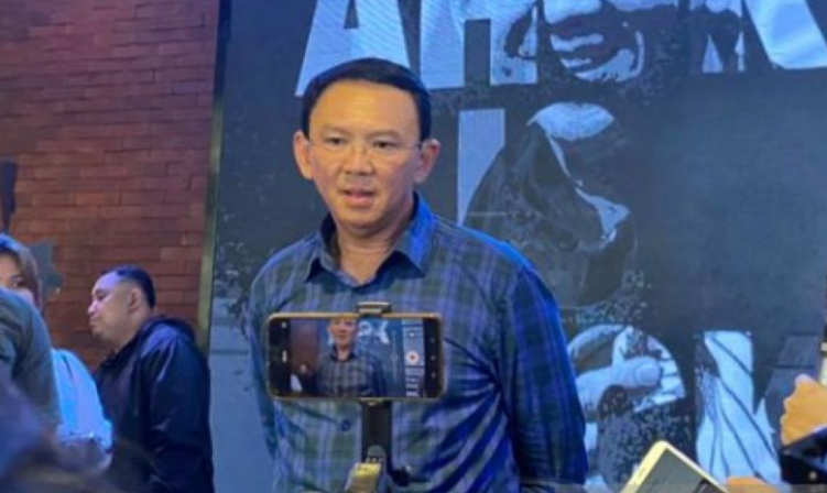 Basuki Tjahaja Purnama (Ahok) sebut video Jokowi-Gibran Tak bisa kerja dipotong