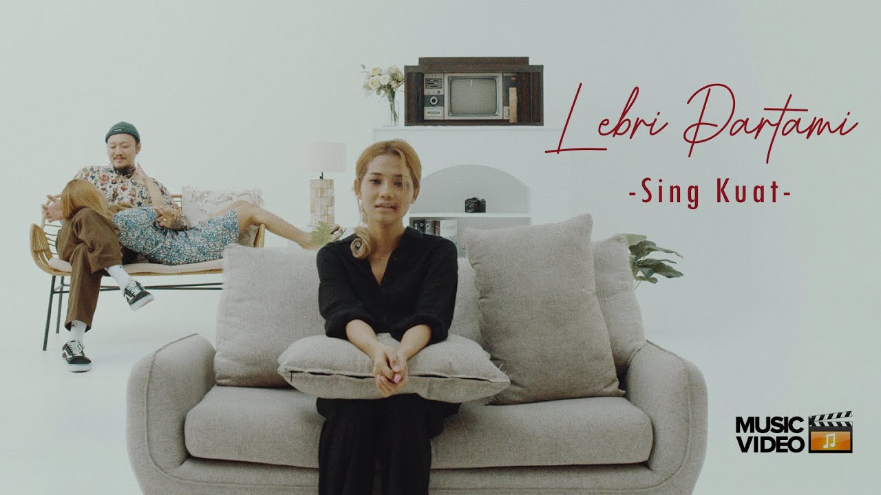 LEBRI PARTAMI: Penyanyi Pop Bali Lebri Partami meluncurkan single baru bertajuk &ldquo;Sing Kuat&rdquo;, ajak Unggit Desti jadi model untuk sampaikan pesan.