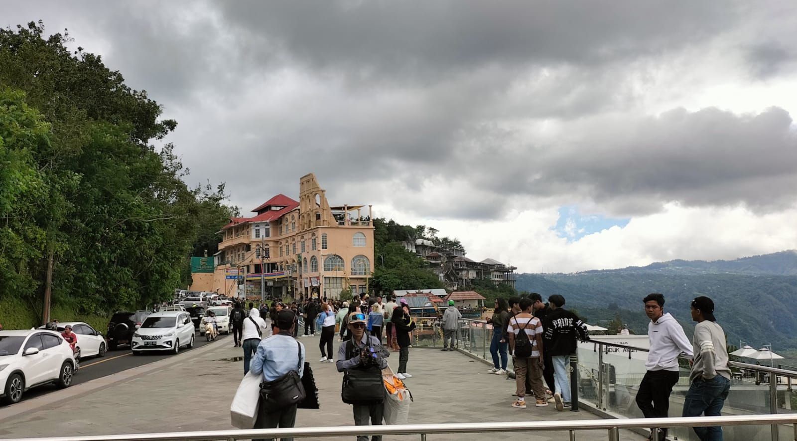 Anjungan wisata Penelokan, Kintamani. (DOK BALI EXPRESS)