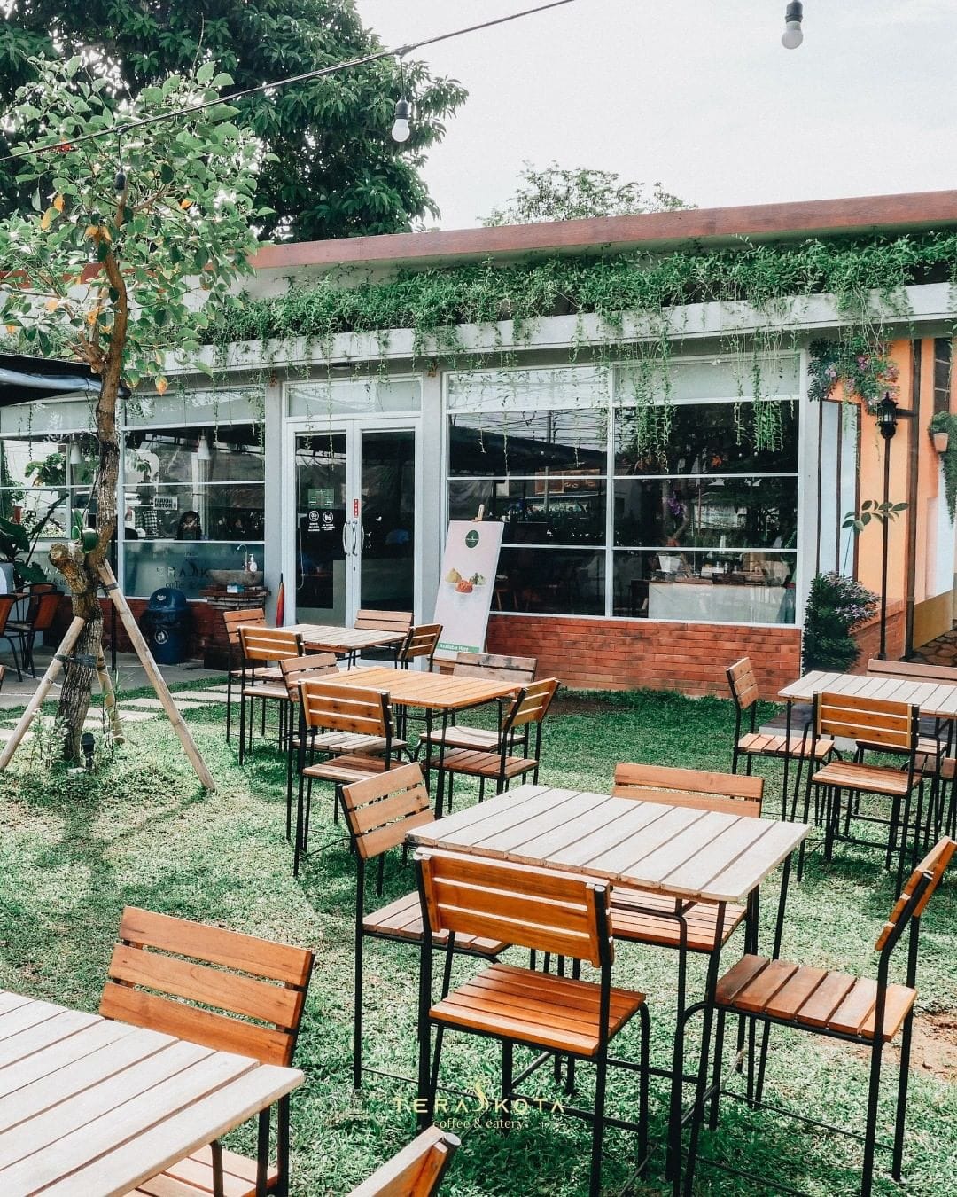 TERASKOTA: Dua menu andalan Teraskota Coffee & Eatery di Jimbaran Bali ini patut dicoba oleh pecinta kuliner.