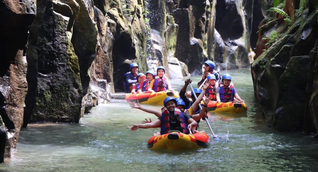 Tukad Melangit di Desa Bakas, Kecamatan Banjarangkan, Kabupaten Klungkung, Bali.