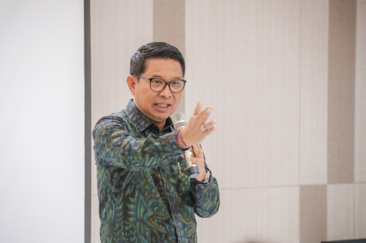 I Wayan Adi Arnawa