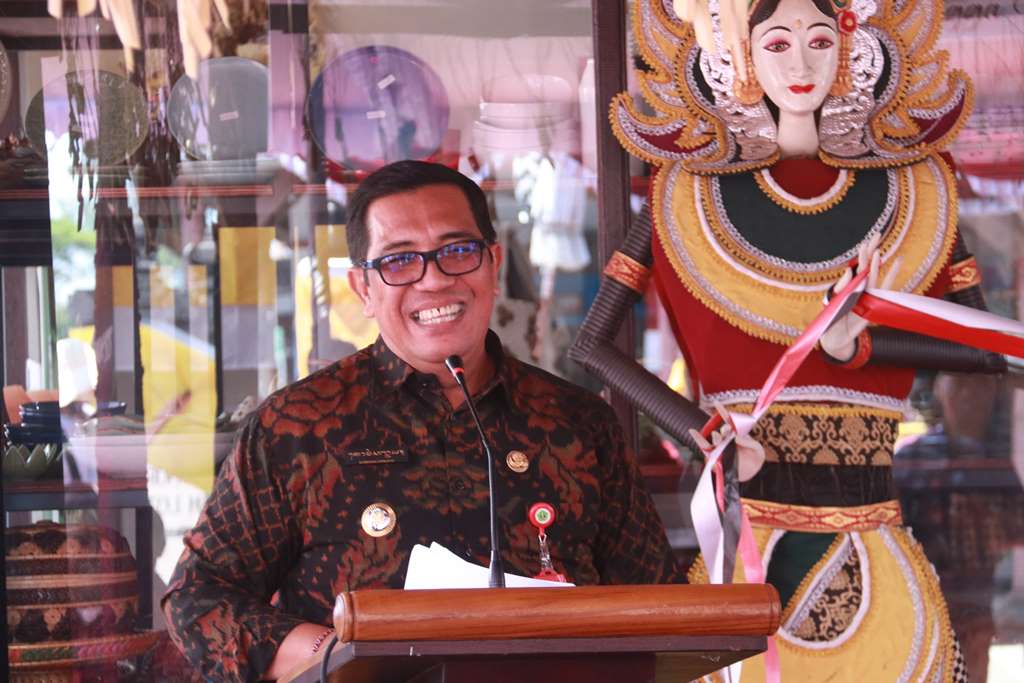Bupati Tabanan, Komang Gede Sanjaya