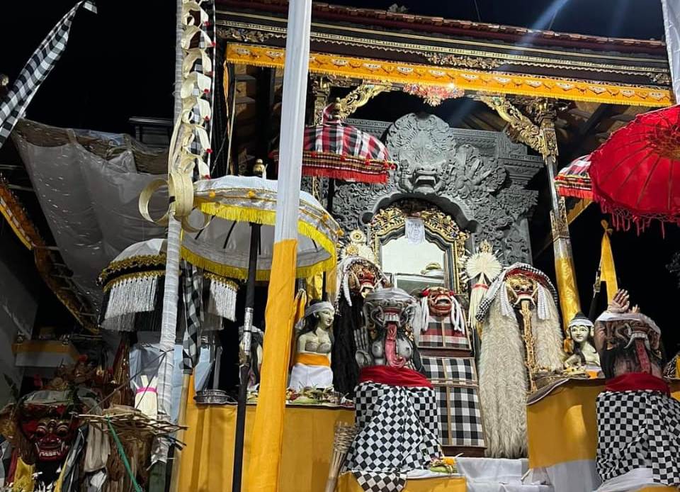 Pura Ratu Gede Empu Jagat yang terletak di Desa Adat Sangkaragung, Kecamatan/Kabupaten Jembrana, menjadi tempat nunas Taksu bagi para seniman. (ist)