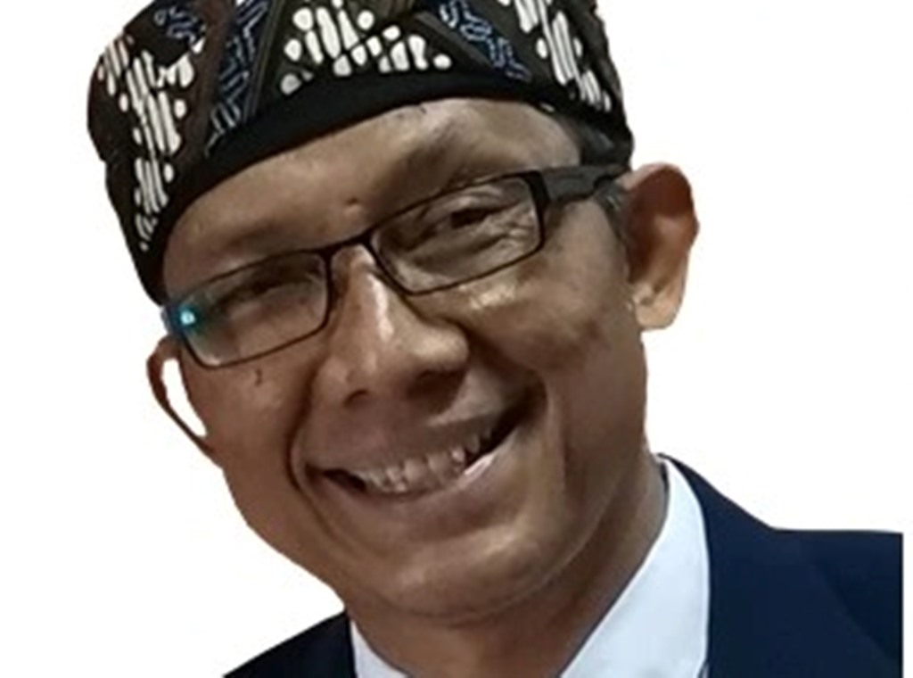 Antropolog Unair, Dr Mohammad Adib Drs MSi