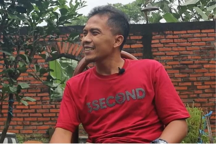 PENUH PERJUANGAN: Kisah Andri Budianto jadi salah satu kisah inspiratif generasi muda sekarang untuk tetap berkarya dengan ketekunan dan pantang menyerah. (Youtube Omah Balbalan)