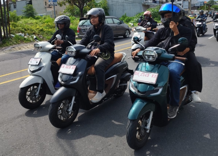 TIPS: Tips berkendara menggunakan sepeda motor agar selalu #Cari_Aman ditengah kondisi ekstrem.