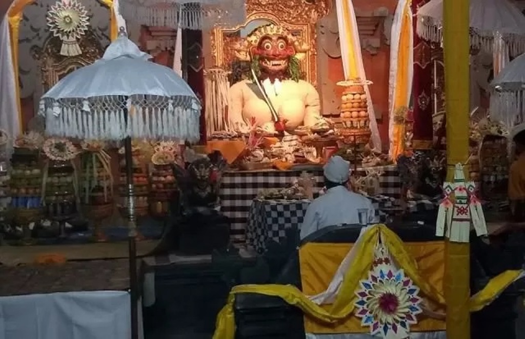 Ida Panembahan Jero Gede Tanah Pegat di Banjar Adat Tanah Pegat, Desa Gubug, Kecamatan Tabanan, Bali
