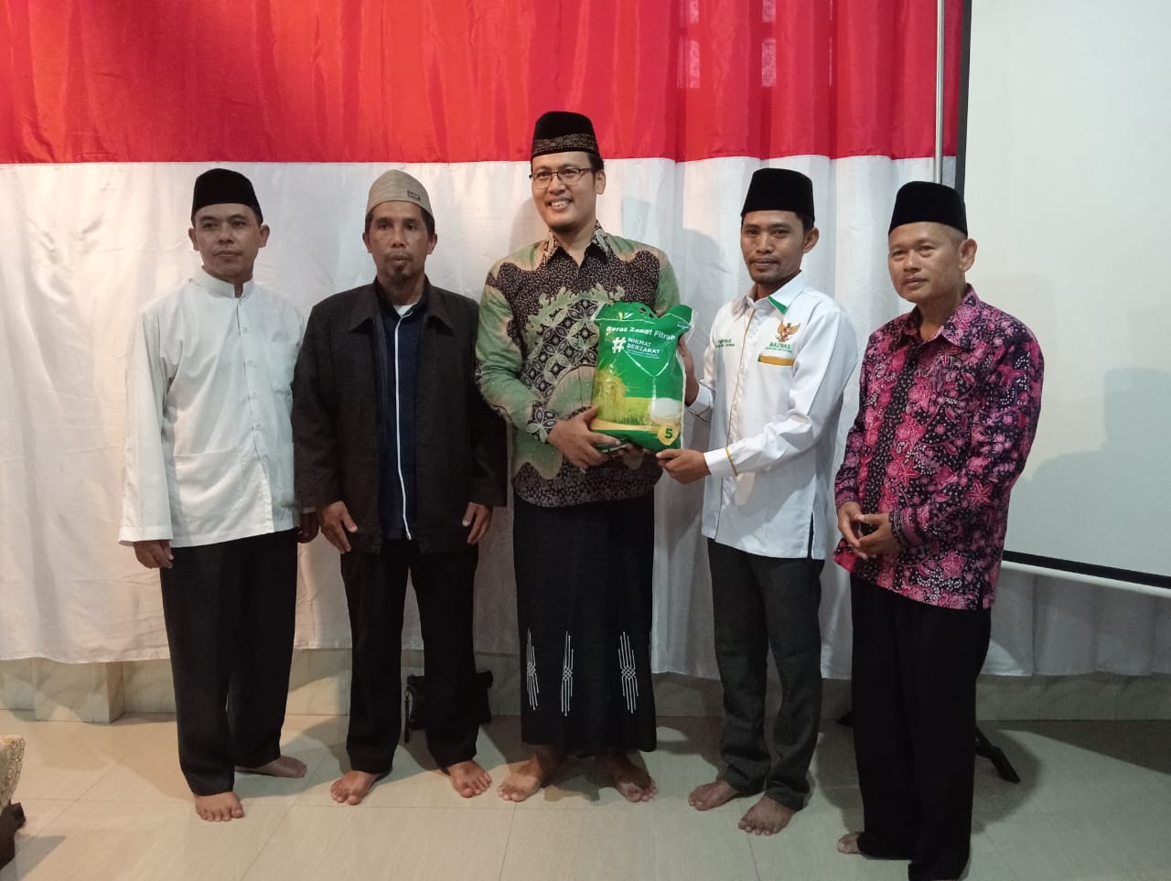 SAFARI : Safari Ramadan yang digelar Tim Safari Ramadan Kabupaten Tabanan, Jumat 29 Maret 2024, diisi dengan bukber bareng dan sosialisasi sertifikasi halal.