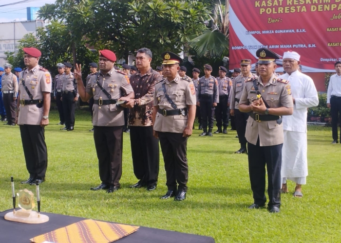 SERTIJAB: Penyeragan jabatan Kasat Reskrim dan Kasat Binmas kepada pejabat yang baru.