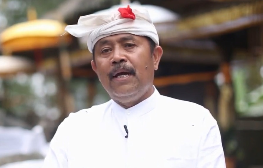 Bendesa Adat Sukawana, Wayan jasa (ist)