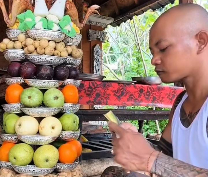 Video seorang pria penuh tato nanding gebogan menarik perhatian warganet