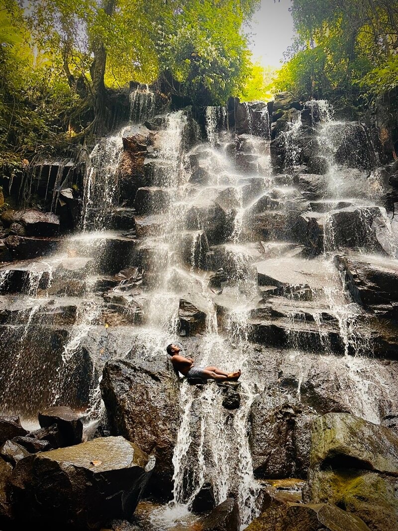 PESONA: Ada 4 pesona yang membuat wisatawan tertarik berkunjung ke Air Terjun Kanto Lampo. Namun perlu diperhatikan tips saat berkunjung.