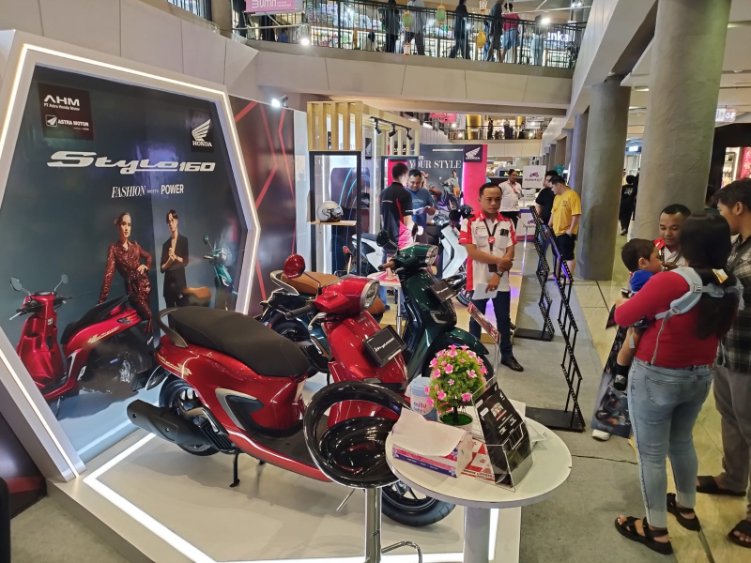 HONDA DAY: Astra Motor Bali menggelar event &ldquo;Honda Premium Matic Day&rdquo;
