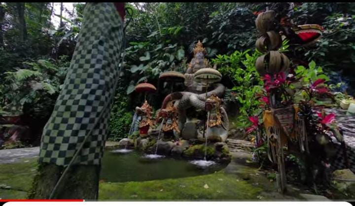 Tempat melukat Pura Kedatuan Raksa Sidhi