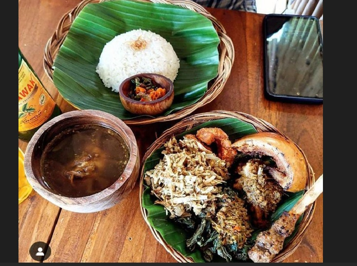 Paket menu pisah  samsam guling dari warung Semat Dua