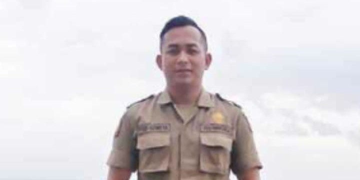 Anggota Satpol PP Karangasem I Gede Suweta meninggal dunia setelah mengalami kecelakaan lalu lintas, Jumat, 19 April 2024.