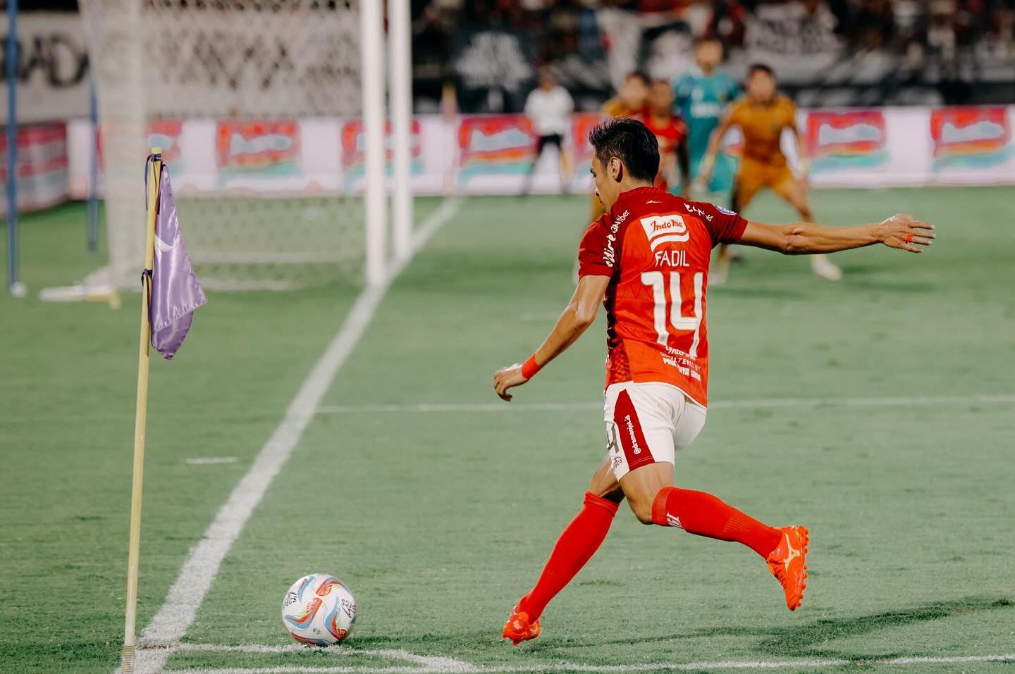 Dua sepak pojok Fadil Sausu menjadi penentu kemenangan Bali United atas Bhayangkara FC 2-1 di Stadion Kapten Dipta, Sabtu (20/4).