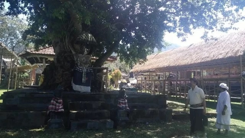 Pura Bukit di Desa Bukit, Karangasem, Bali