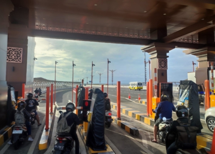 TARIF BARU: Informasi tarif toldi Gerbang Tol Bali Mandara, yang akan berubah pada 27 April 2024.