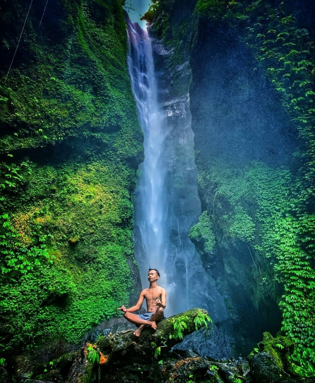 ISTIMEWA: Air Terjun Candi Kuning yang terletak di Buleleng Bali merupakan salah satu destinasi wisata hidden gem yang memiliki banyak keistimewaan.