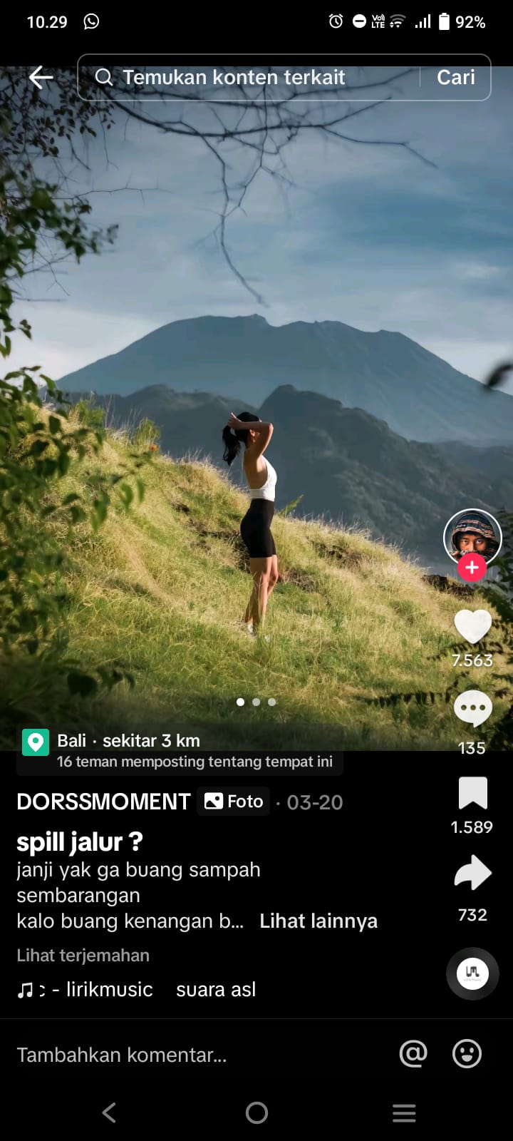 BUKIT: Bukit Labuhan Amuk sangat strategis untuk menikmati keindahan panorama Gunung Agung dan Pantai Labuhan Amuk. Warganet khawatir.