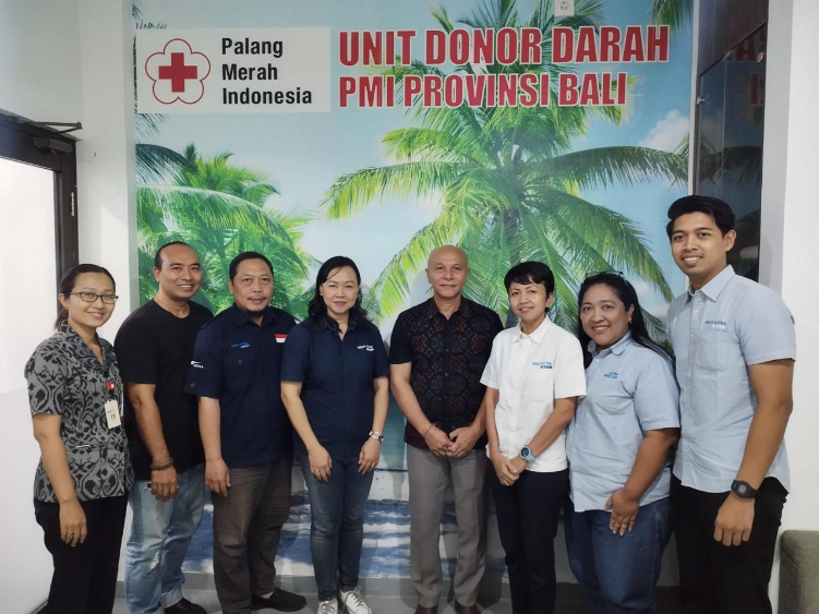 SILAHTURAHMI: Grup Astra Bali melakukan kunjungan silaturahmi ke unit Donor Darah PMI Prov Bali