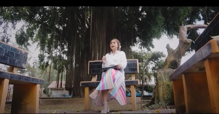 Penyanyi senior Agustin kembali rilis lagu baru yang berjdul Montor Tua