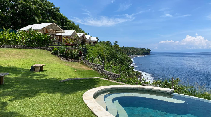 Bali Cliff Glamping di Kabupaten Karangasem, Bali.