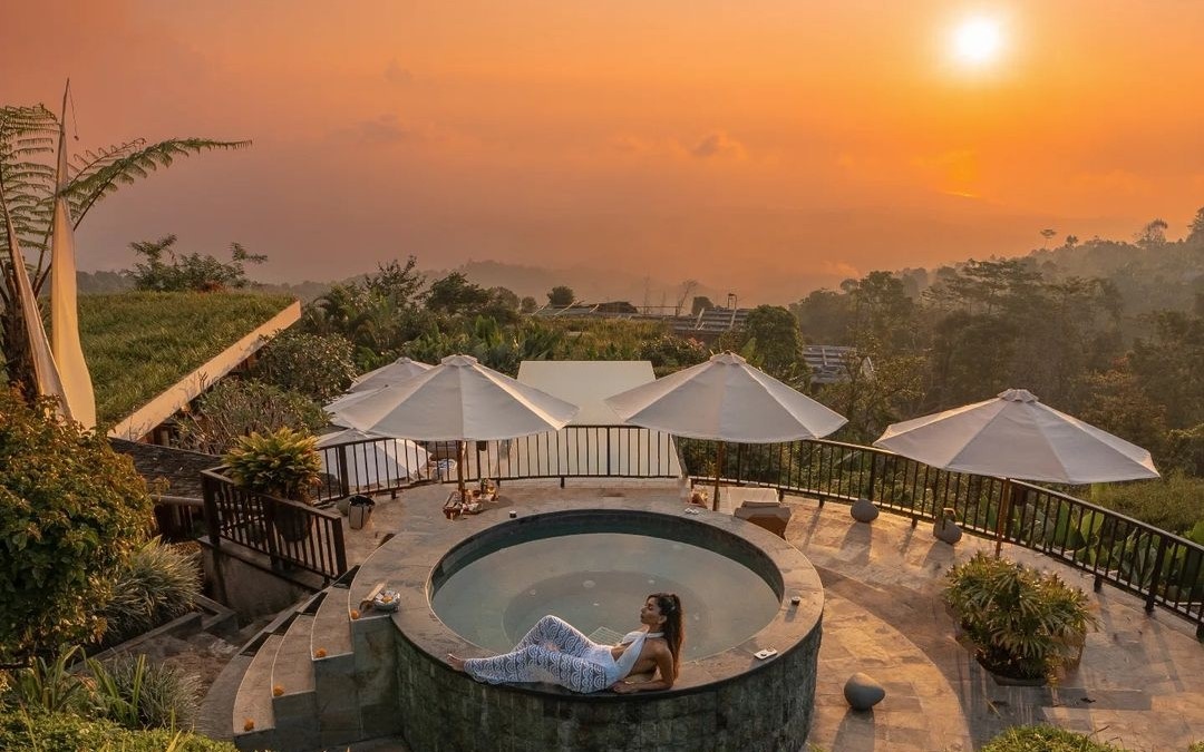 Munduk Moding Plantation Nature Resort, vila di Gobleg, Kabupaten Buleleng, Bali menyajikan view mirip Kintamani.