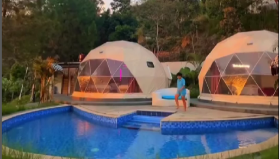 Casa Village Puncak di Bogor, suasanya mirip dengan Kintamani, Bali.