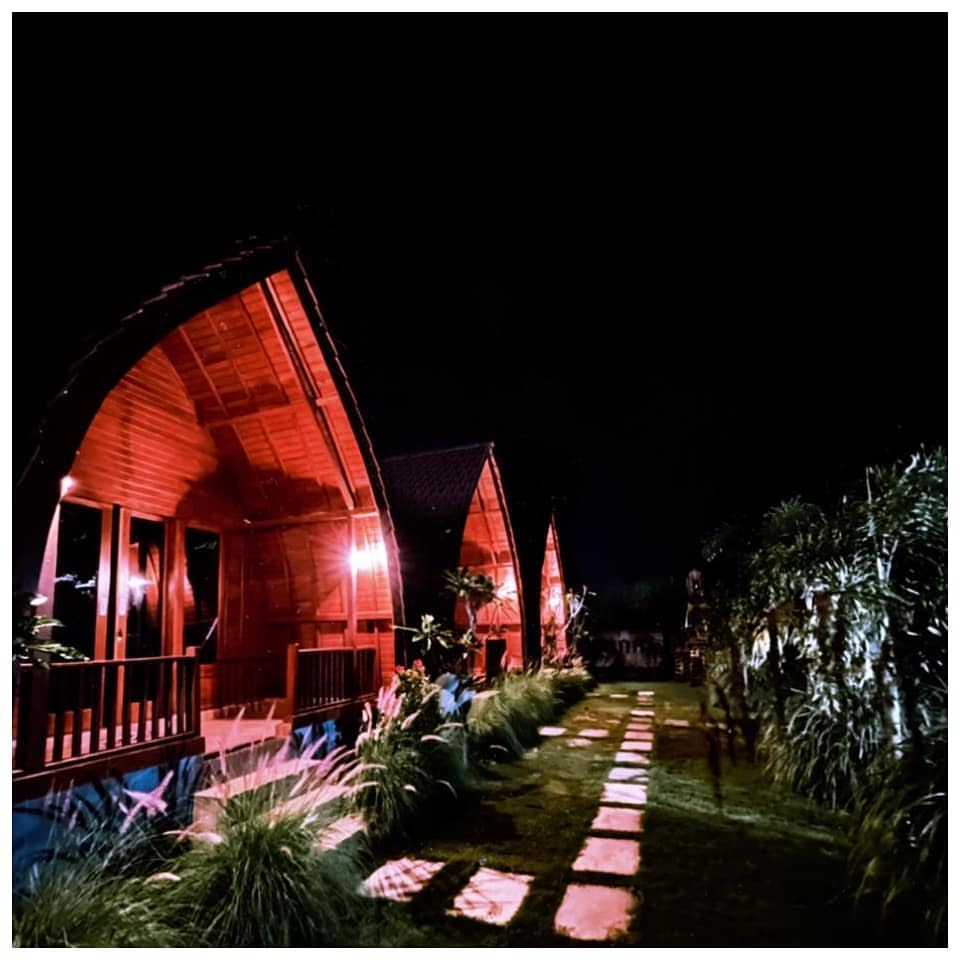 GLAMPING MEWAH: Lumbung Amertha Villa tawarkan glamping mewah dengan pesona alam Kintamani Bali. Bisa nikmati kolam air hangat, jeep tour dan sunrise.