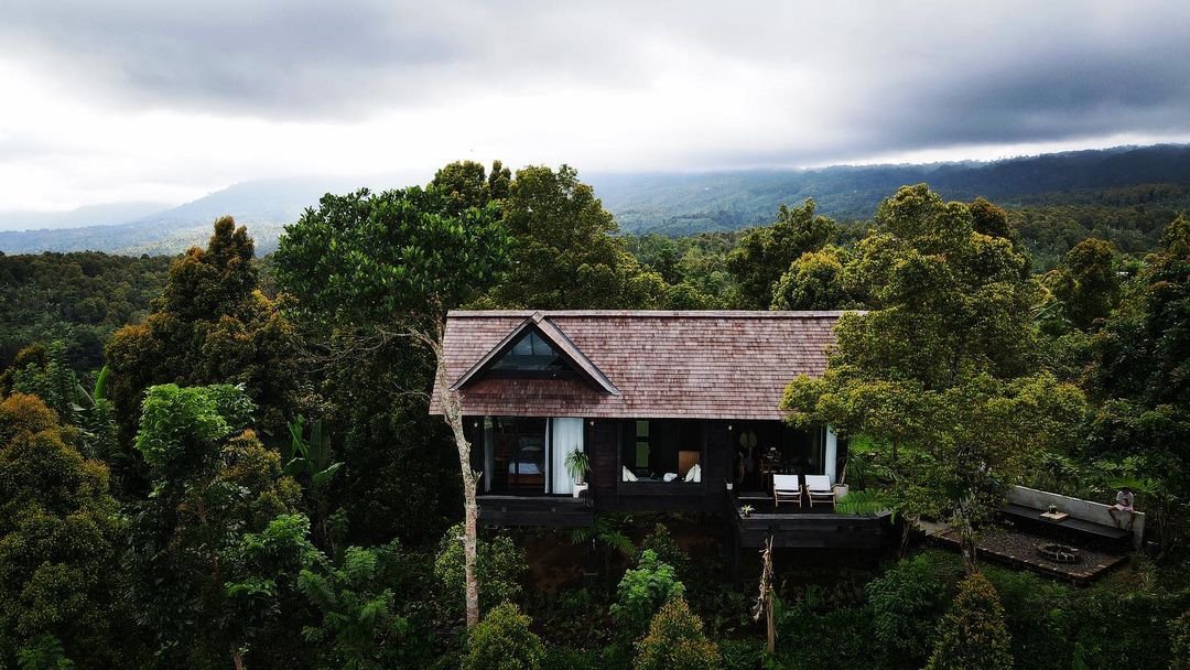 OASE: Oase Wanagiri Cabin tak kalah cantik dengan Kintamani Bali. Tempat asyik untuk menepi sambil nikmati pemandangan Buleleng.