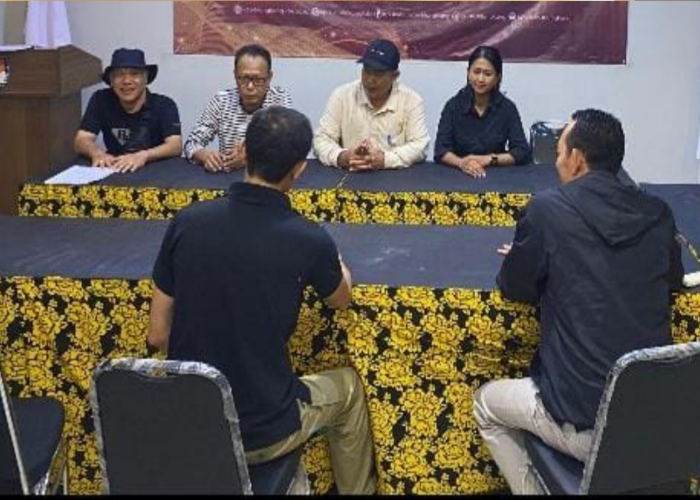 NIHIL : KPU Klungkung menutup penyerahan syarat dukungan paslon perseorangan, Minggu (12/5).