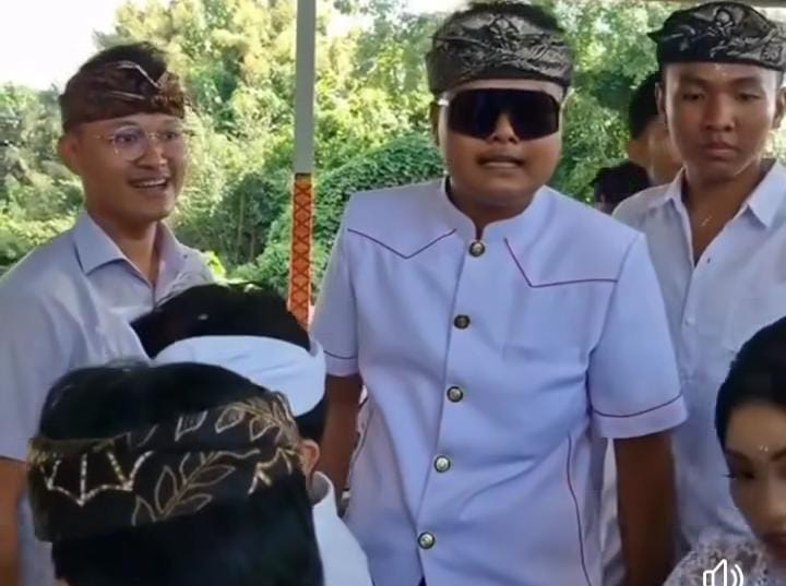 Beredar video seorang pemuda tirukan gaya tokoh politik di Bali