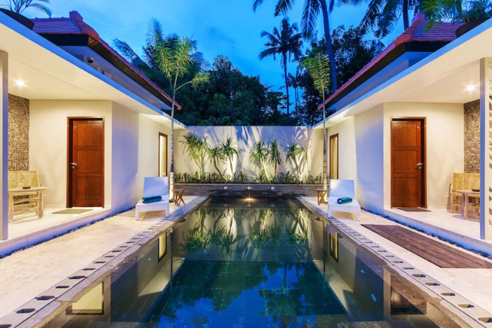 Odika Lovina cocok masuk daftar list tempat yang wajib dikunjungi selain glamping di Kintamani