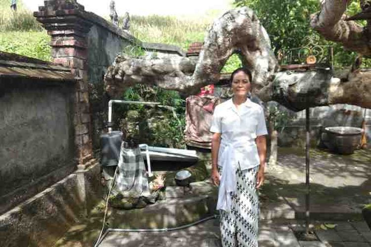 WANGSIT: Pura ini dibangun karena wangsit. Kini jadi tempat melukat umat Hindu Bali yang mengalami gangguan spiritual.