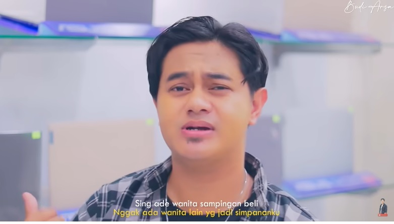 Lagu Jam Kerja dari Budi Arsa capai 1 juta penonton