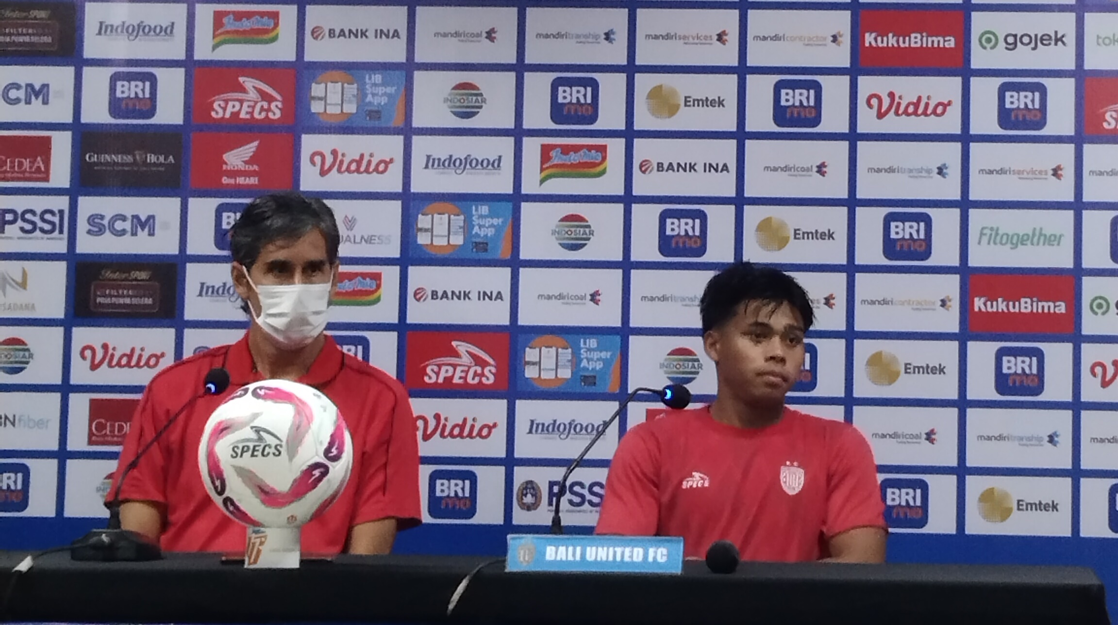 Pelatih Bali United Stefano Cugurra