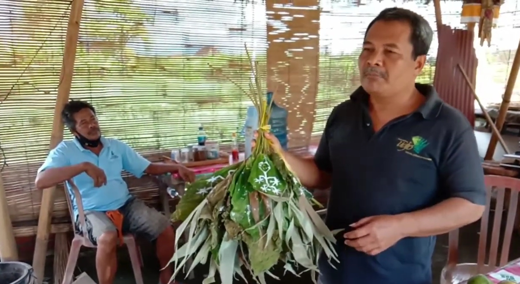 TAHAPAN NGUSABA MEMEDI: Pelaksanaan tradisi Ngusaba Memedi di Desa Bungaya memiliki beberapa tahapan, dipimpin oleh orang yang dipilih secata gaib.