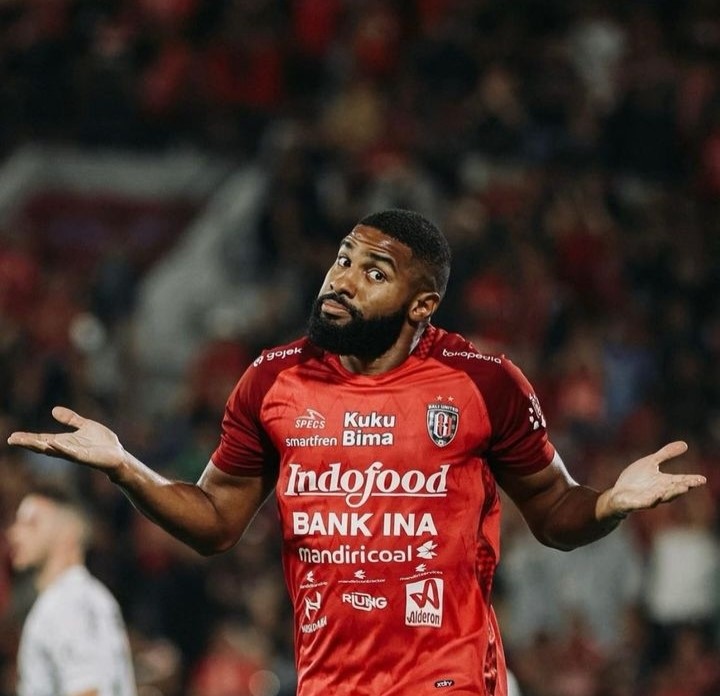 Jefferson Assis.