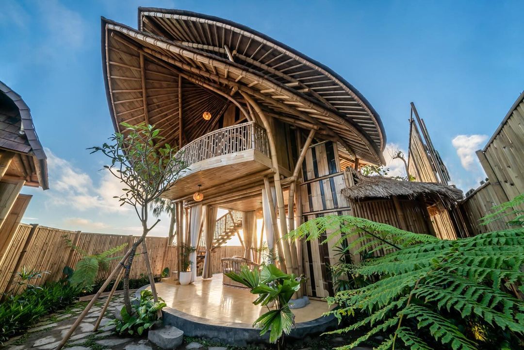 PERAWAN: Belum banyak dijamah, The Dewi Eco Bamboo Villa merupakan tempat liburan selain glamping yang masih perawan di Kintamani Bali, cocok untuk bulan madu.
