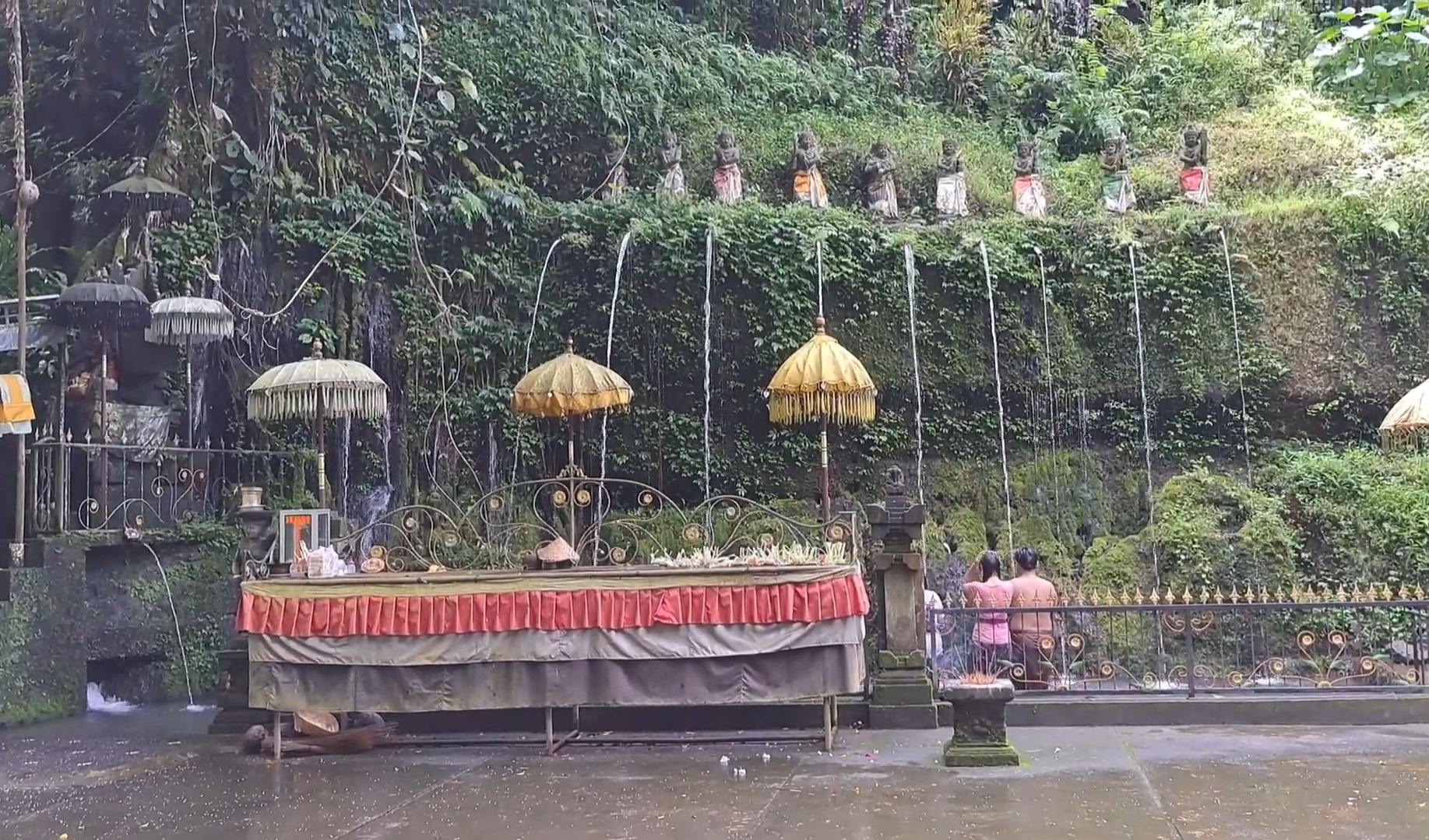 Pura Tirta Sudhamala di Desa Adat Sedit, Kecamatan/Kabupaten Bangli yang menjadi tempat melukat