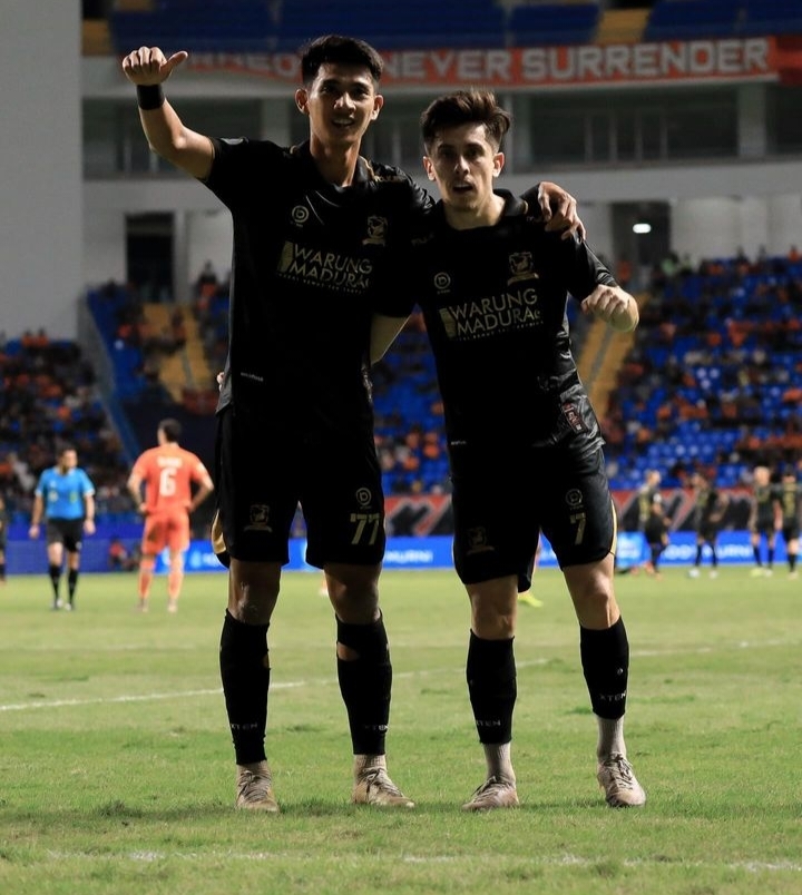 Malik Risaldi dan Francisco Rivera jadi dua pilar paling penting Madura United di musim 2023/2024.