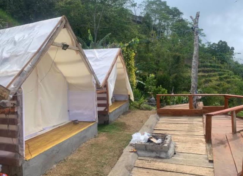 ASYIK: Tukadsari Camping merupakan  tempat glamping asyik di Kintamani Bali untuk melihat view Gunung Batur sambil bike tours dan walking tours.