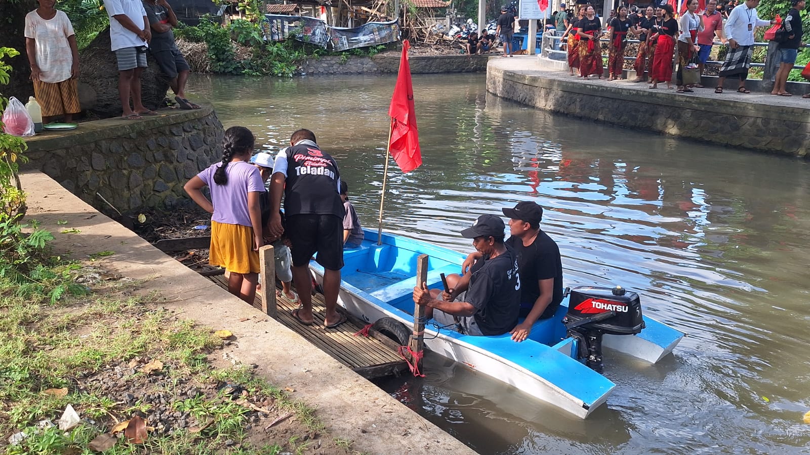 WISATA: Aktivitas wisata baru di sepanjang Tukad Dati di Desa Nyitdah yang dikembangkan sejak akhir tahun 2023 lalu.