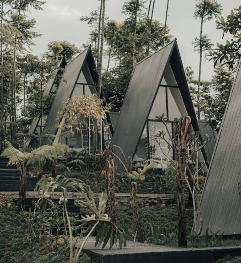 STRES: Rimera Camp, glamping di kaki Gunung Salak. Tawarkan pemandangan menarik yang cocok untuk relaksasi dan hilangkan stres mirip Kintamani Bali.
